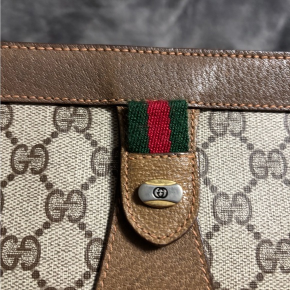 **Authentic!!**Gucci Clutch/Crossbody Bag - Picture 6 of 13